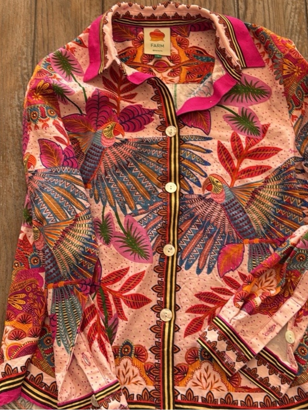 Farm Rio macaw scarf Blouse - Picture 3 of 4